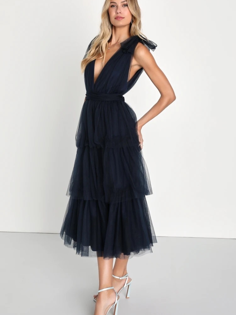 Lulu's Elegant Navy Tiered Tulle Midi Dress